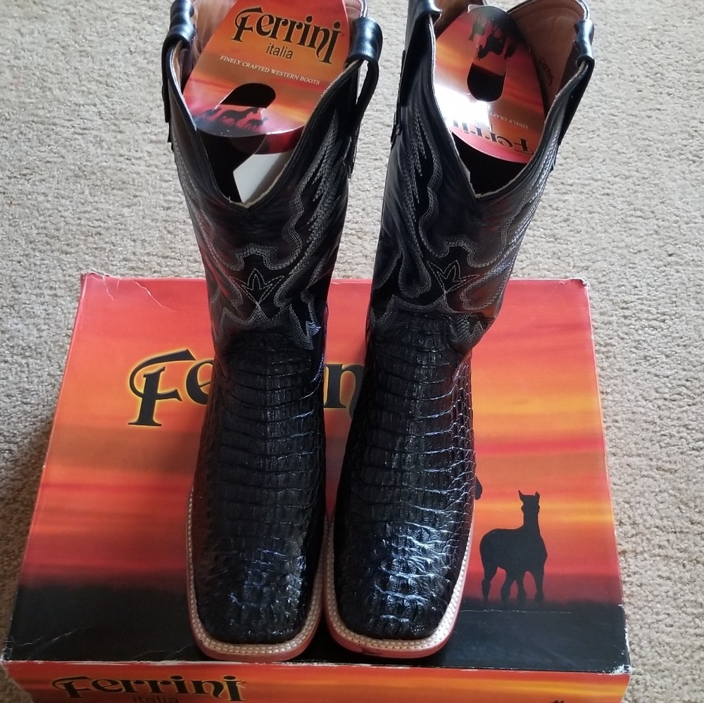 12D Square Toe Genuine Caiman Alligator